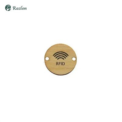 Lesena okrogla voščilnica